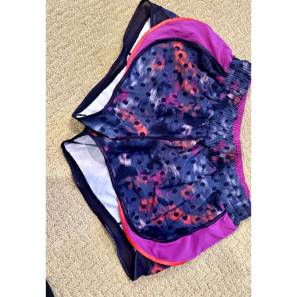 Lululemon Shorts size 6